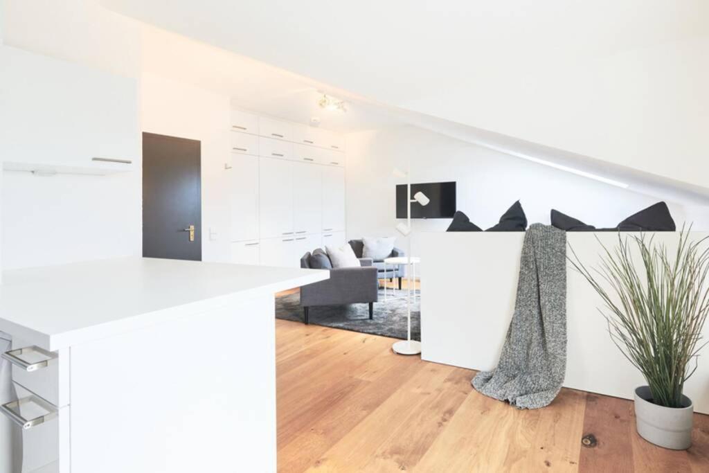 Criston Apartments - Calm Cityhome M Tybinga Zewnętrze zdjęcie